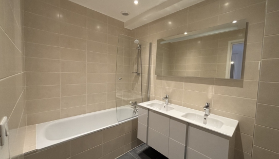 Salle de bains 1