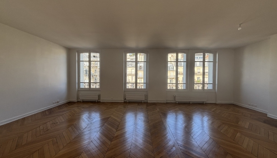 Salle à manger 3
